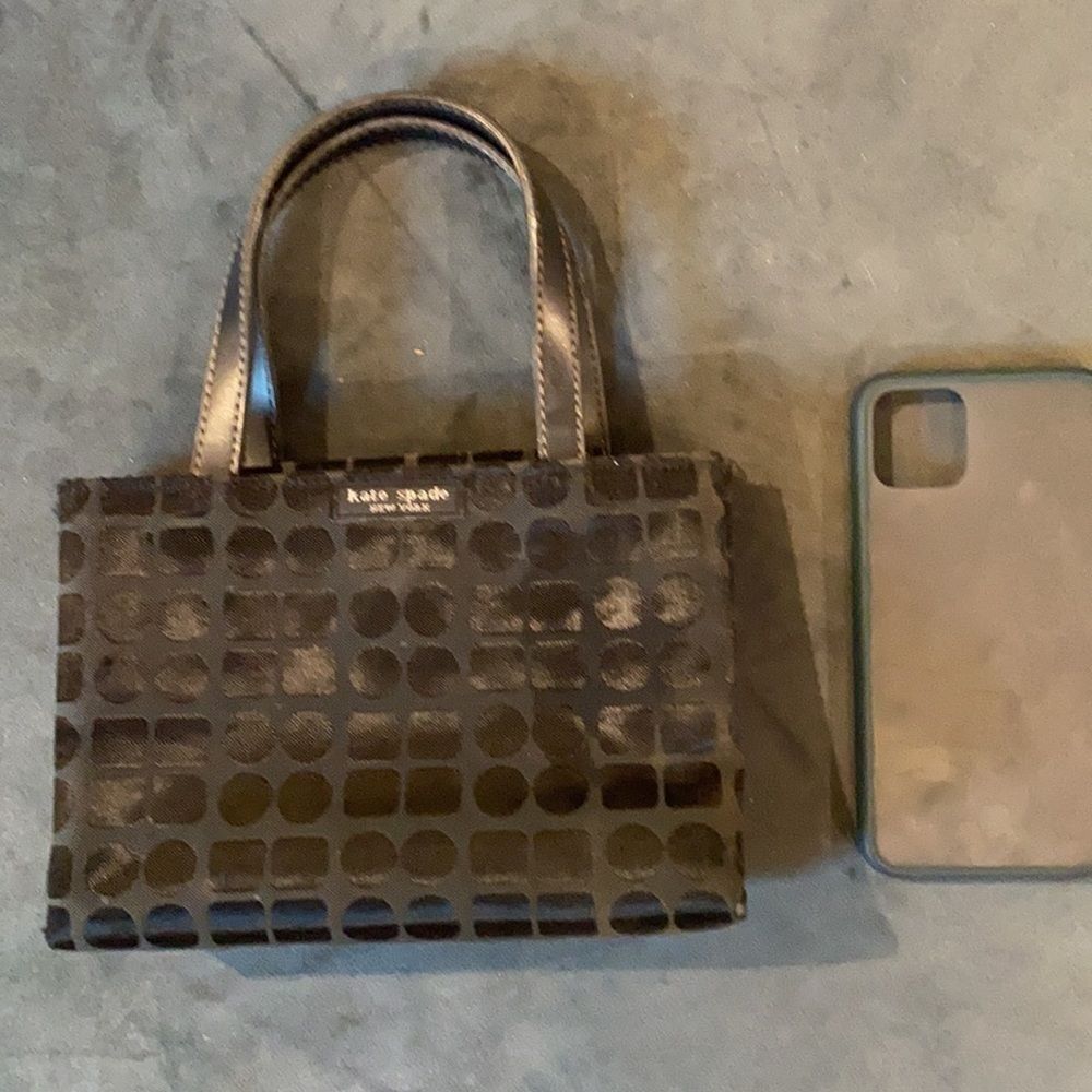 KATE SPADE SMALL HAND TOTE - Picture 5 of 11